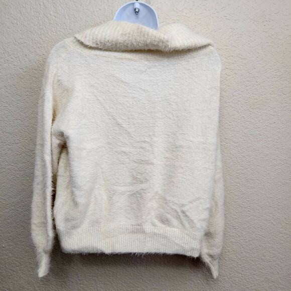 Earth Music & Ecology Cream Fuzzy Cowl Neck Cropped Sweater Large Long Sleeves - Picture 4 of 6